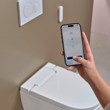 Geberit AquaClean z aplikacją Geberit Home Geberit AquaClean z aplikacją Geberit Home